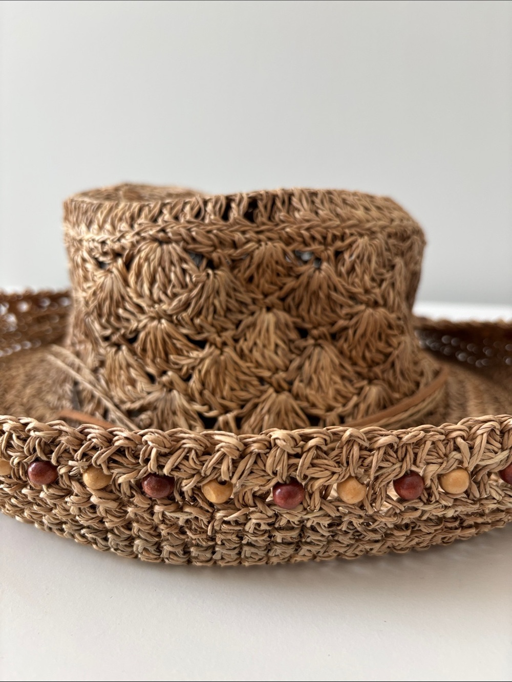 SCALA straw hat with beads and chin strap